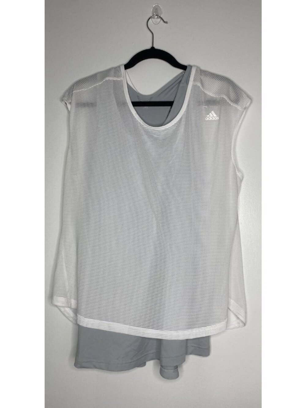 Adidas Women’s XL White TKO Two Layer Top Athletic Workout NWT New